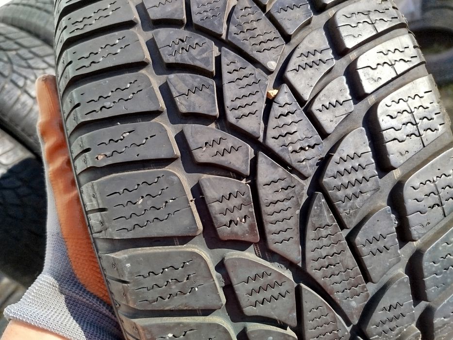 205/60/16 Дънлоп без ДОТ - 96 товарен индекс