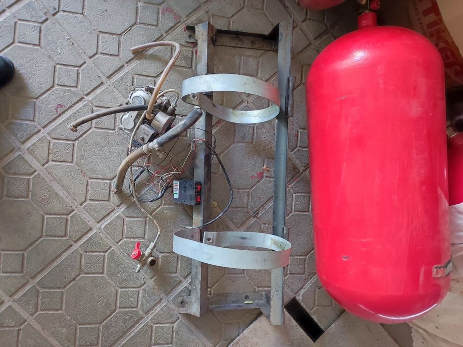 Metan gazbalon sotiladi 65 litr,2023yil