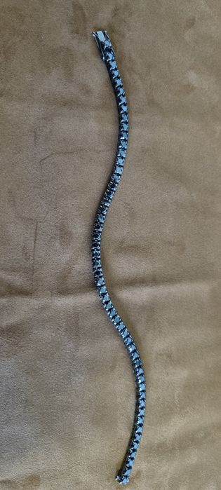 Brățară din aur negru cu diamante negre