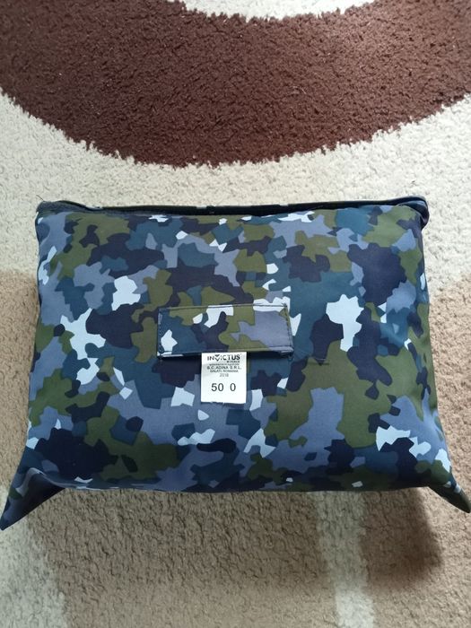 Pelerina ploaie militară!