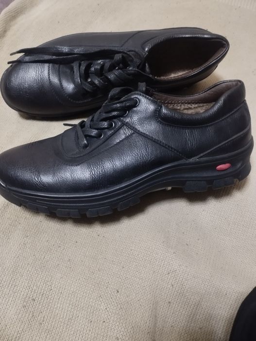 кроссовки утепленные