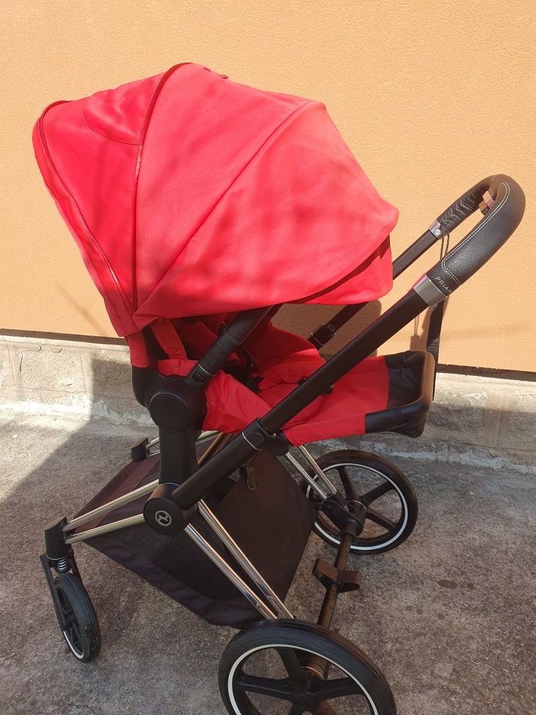 Лятна седалка за шаси Cybex Priam .