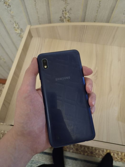 Продам Samsung A10