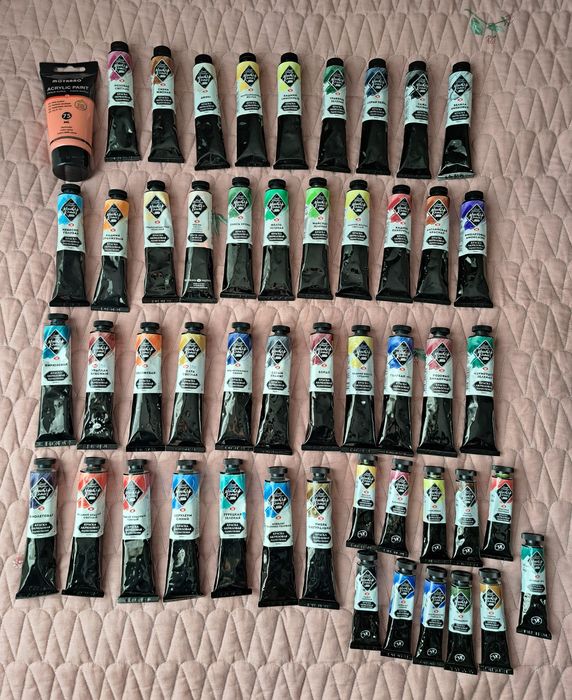 Акриловая краска