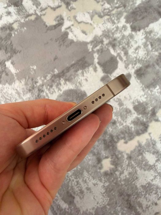 Iphone 16 Pro Max - 512GB Desert