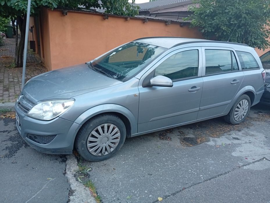 Dezmembrez Opel Astra H 1.8 benzina  Orice piesa