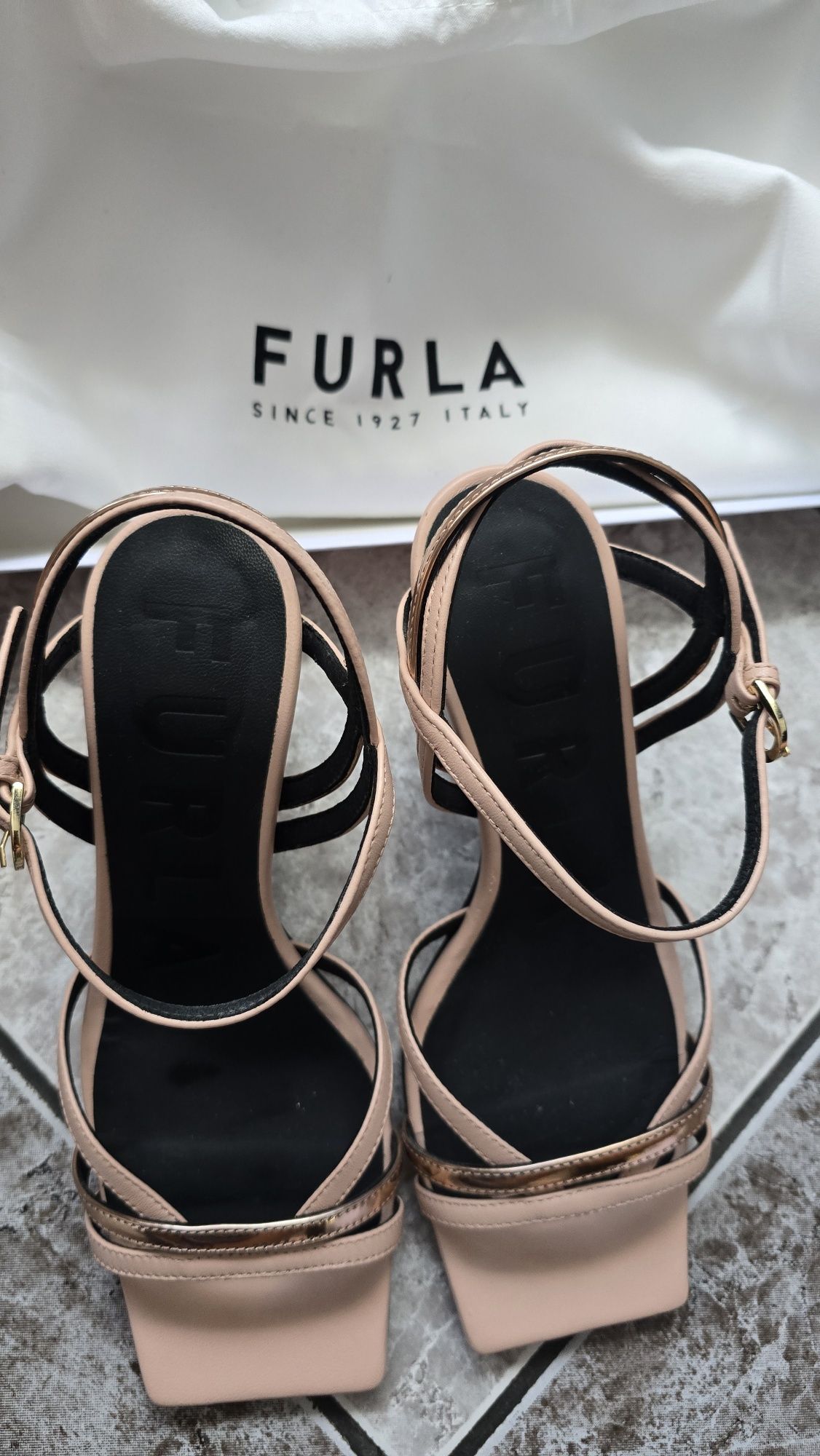 Furla,Ted Baker,Liu jo 36 н.
