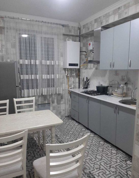 юнусабад 19й квартал Батальон новостройка с кадастром1х ком; Xon Saroy