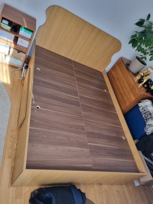 Pat Dormitor cu Noptiere