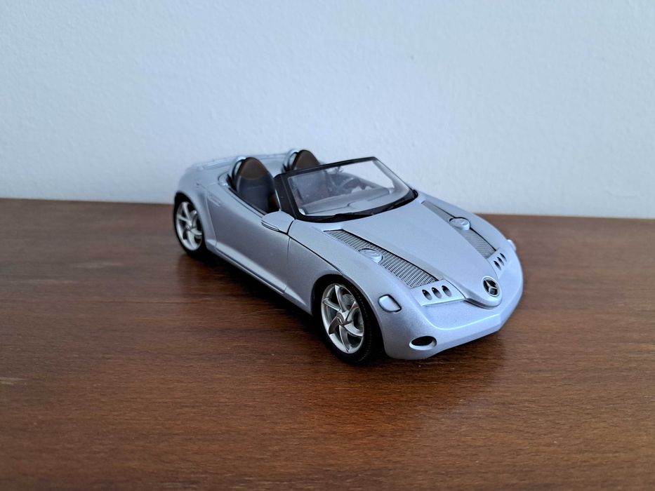 Machete la scara 1:18 McLaren, Mercedes, Jaguar, Porsche, Ferrari