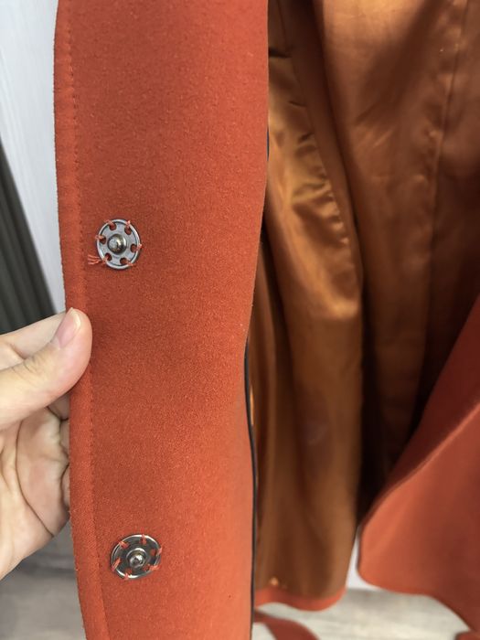 Продам пальто. Состояние отличное . С подкладом. Карманы рабочие.