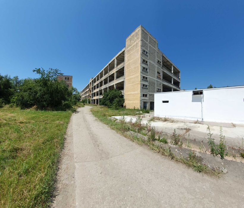 Teren intravilan suprafata  55.763 mp