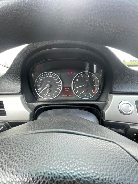 Vând BMW 318i cu gpl