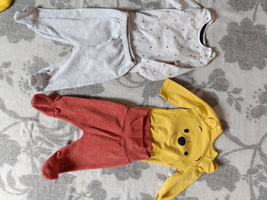 Jucarii si hainute de copii