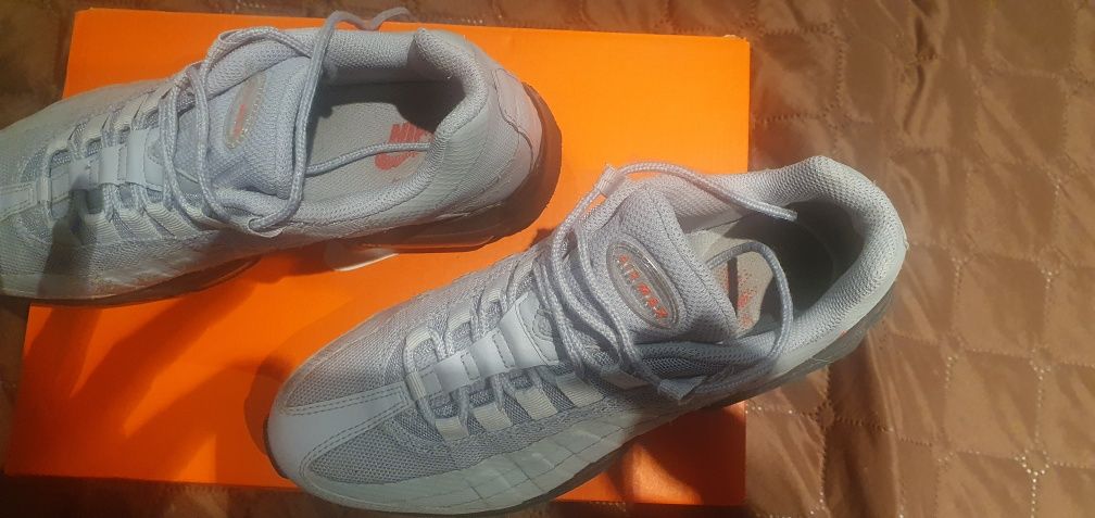 Оригинални мъжки маратонки Nike air max 95 - 41