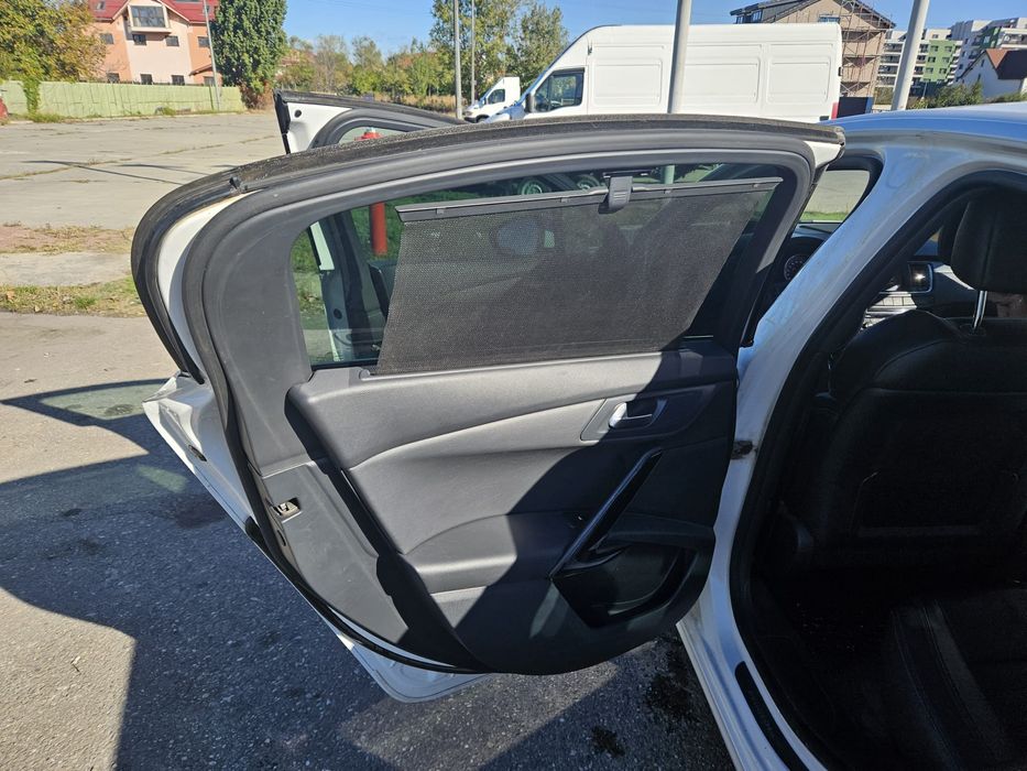 Vând Peugeot 508 Hybrid