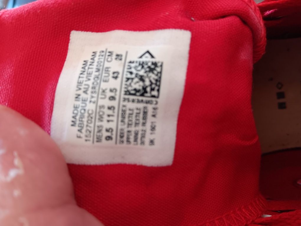 Converse кецове червени