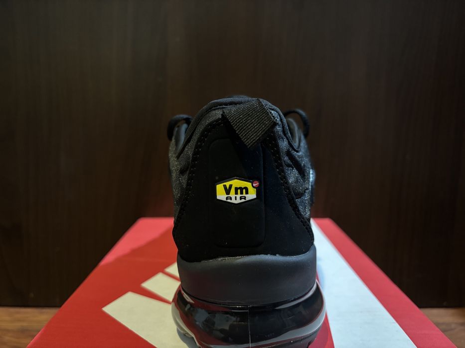 Nike Vapormax Plus 41
