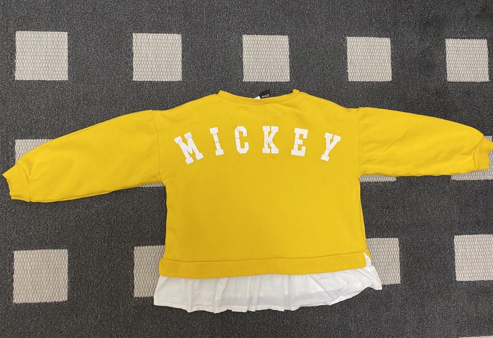 Bluza Disney Mickey Zara marimea 140cm, 10 ani