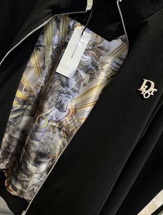 Trening Dior - Negru Premium, cu design digital exclusivist