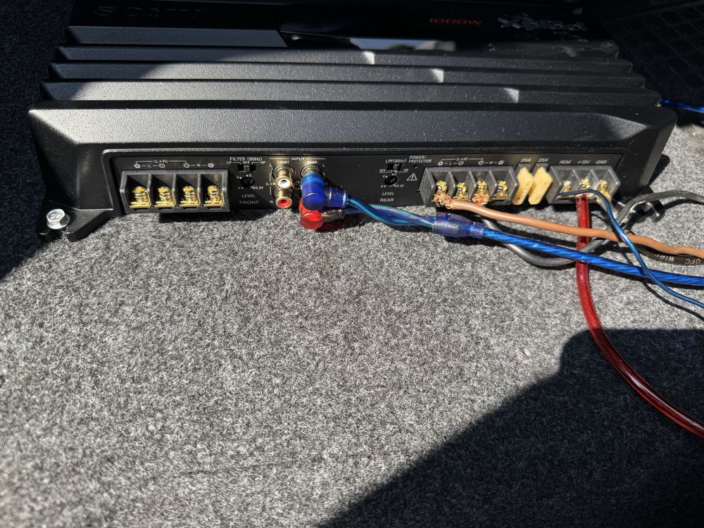 Subwoofer Alpine SWT-12S4 + Statie Sony Xplod