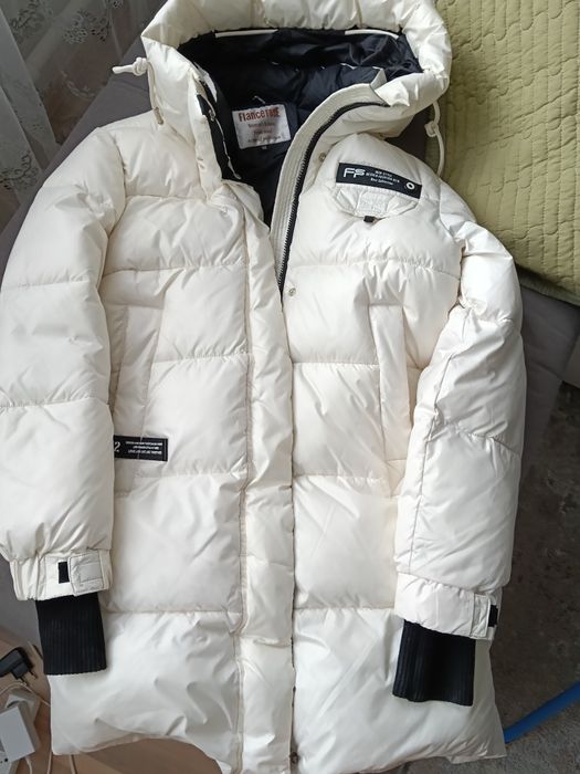 Продам куртку зимнюю