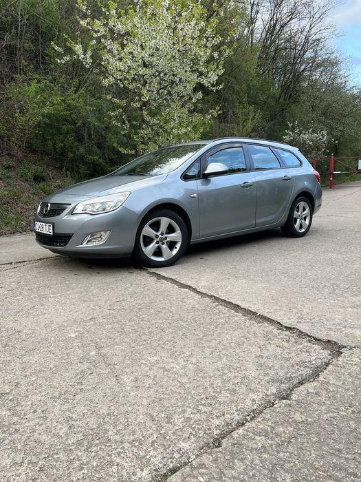 Vand firma Bolt- Uber cu auto