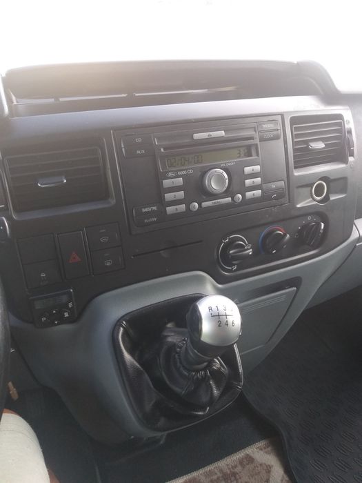 Microbuz Ford Tranzit