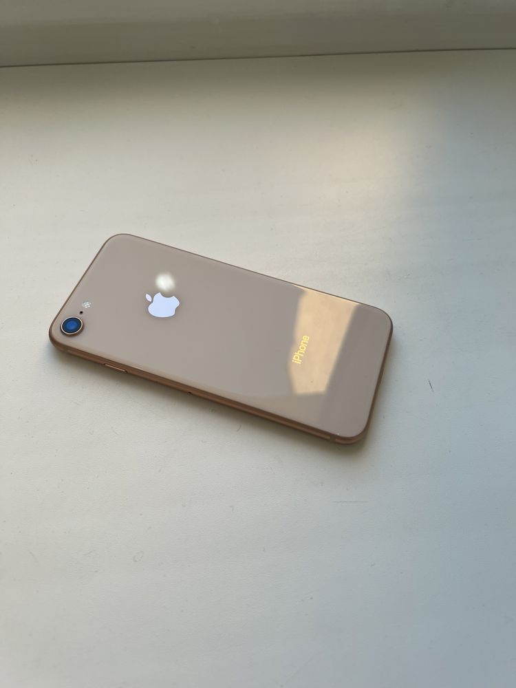 Ihone 8 Gold 64 gb/ Айфон 8 золотой
