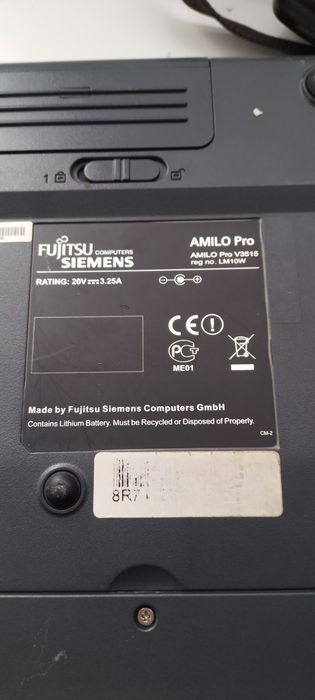 Лаптоп Fujitsu Siemens