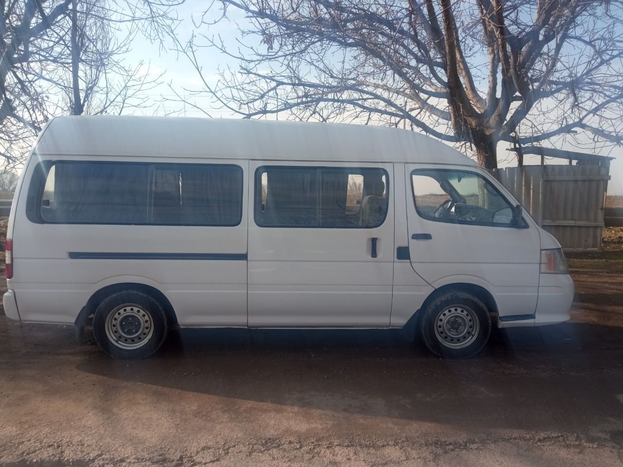 Faton miroavtobus