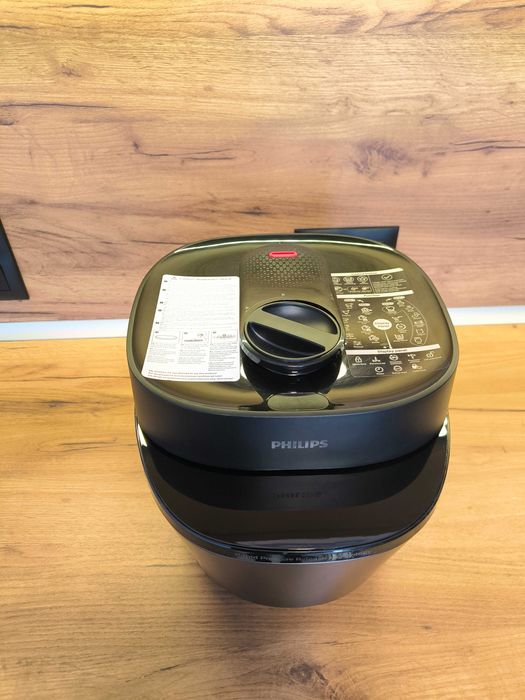Мултикукър Philips HD2151, черен В ГАРАНЦИЯ до 06.11.2026 г.