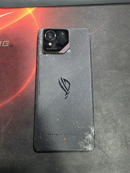 Rog phone 9  б.у