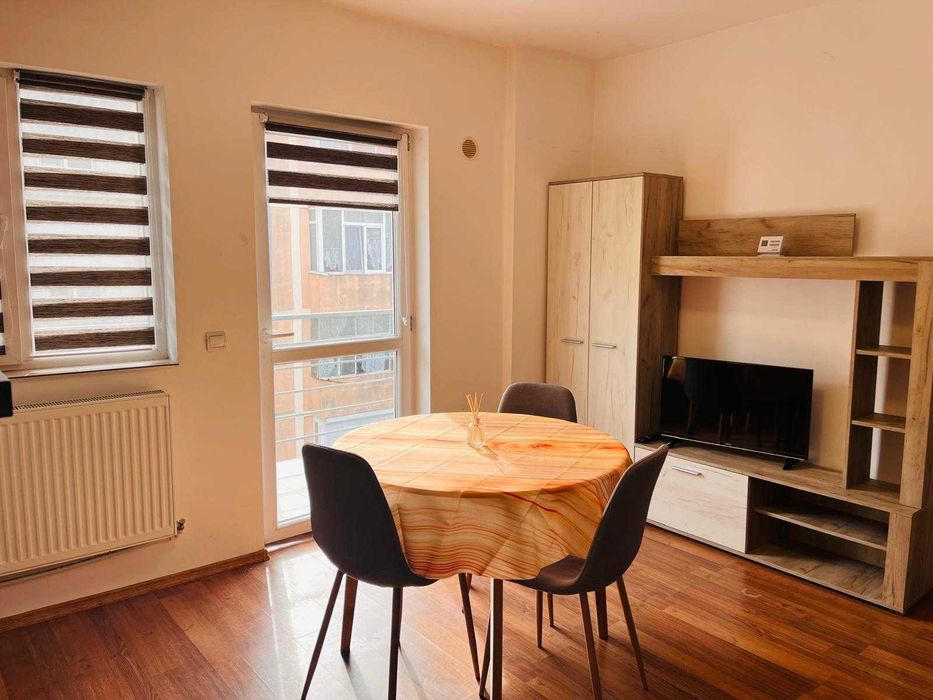 Apartament modern si primitor 2 camere bloc nou - 1 Mai, zona Sara