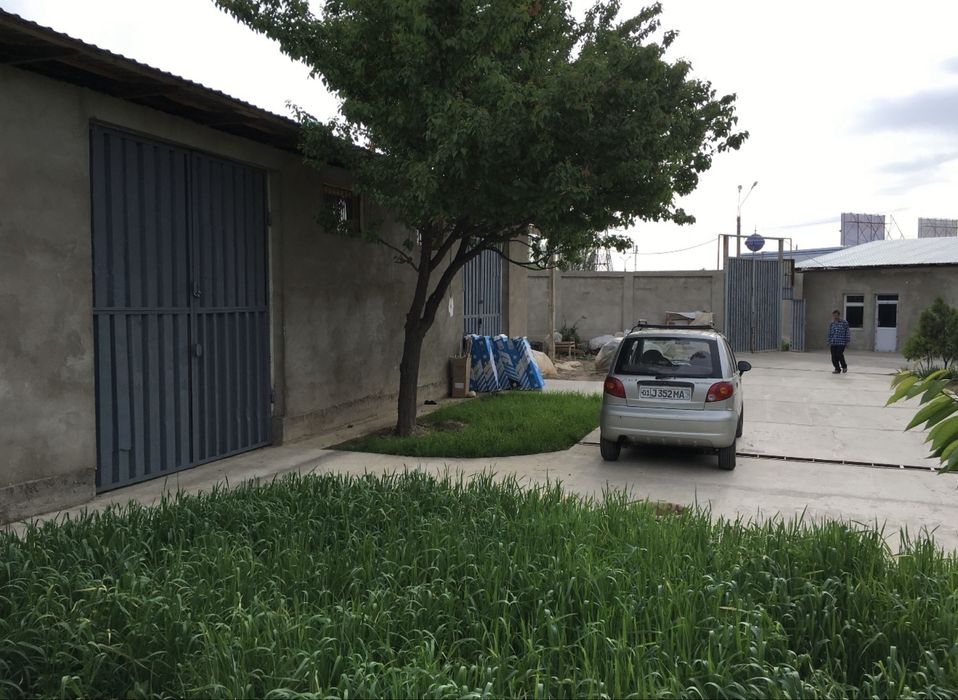 Абу Сахий, Бек Топи (18,2-соток) Нежилое Помещение Срочно