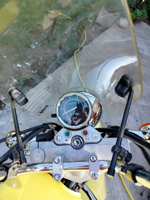 Vând motocicletă Suzuki Marauder GZ250