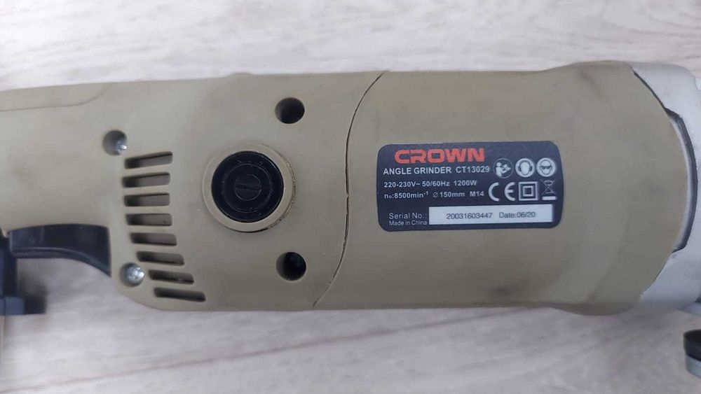 Болгарка шлифовальная угловая CROWN CT13029