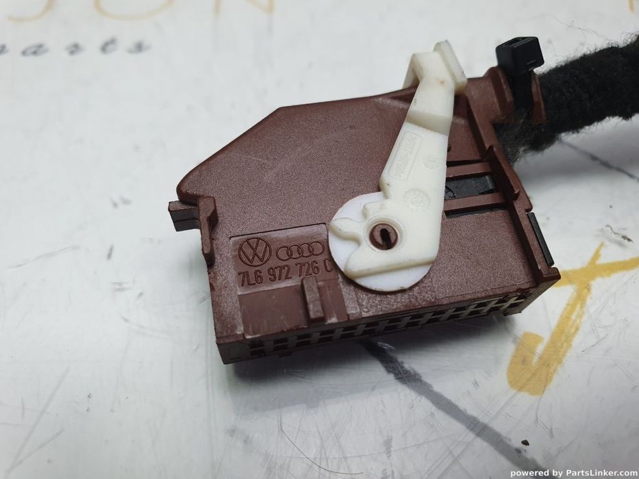 Mufa conector 26 pini VOLKSWAGEN PASSAT (362) [ 2010 - 2014 ] TDI (CFFB) 103KW|140HP OEM 7L6972726C / 7L6 972 726 C