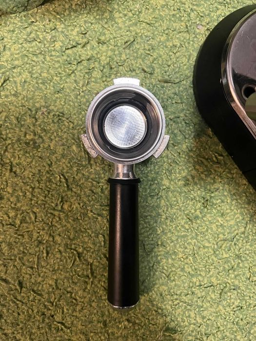 Espressor manual De'Longhi Dedica Style EC