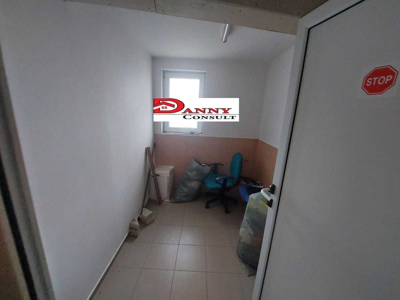 Продава се Хотел в Велико Търново, Акация - 454 кв.м за 406 €/кв.м - Снимка #17