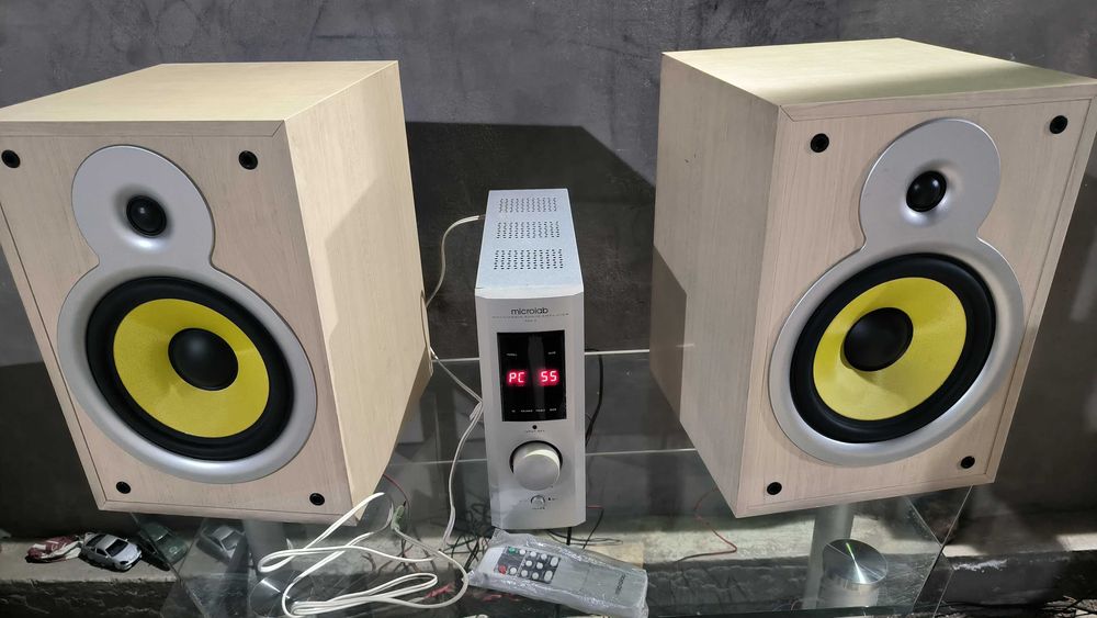 Продам акустическую систему Microlab PRO 3.