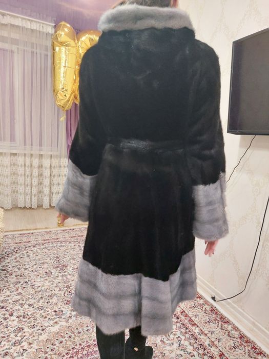 Продается шуба стильная