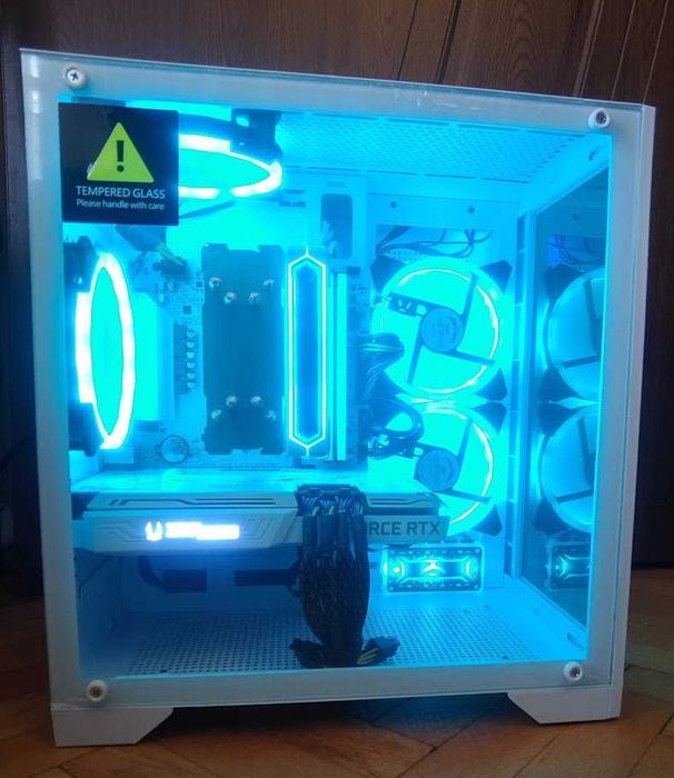 Геймърски компютър Ryzen 5700x, GeForce RTX 3070,32gb ddr4,1tb nvme