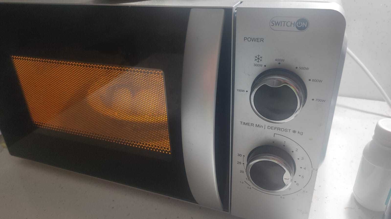 Микровълнова Microwave Oven