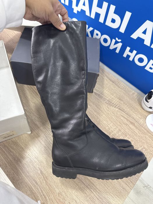 Сапоги очень теплые 35 размер