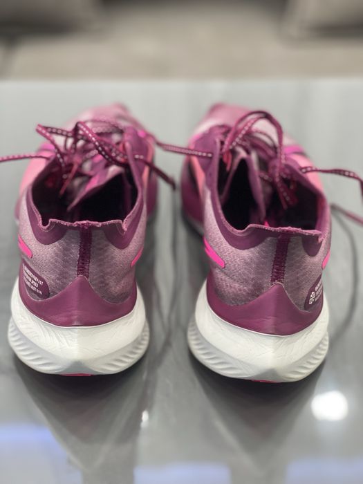 Nike Zoom Gravity Purple