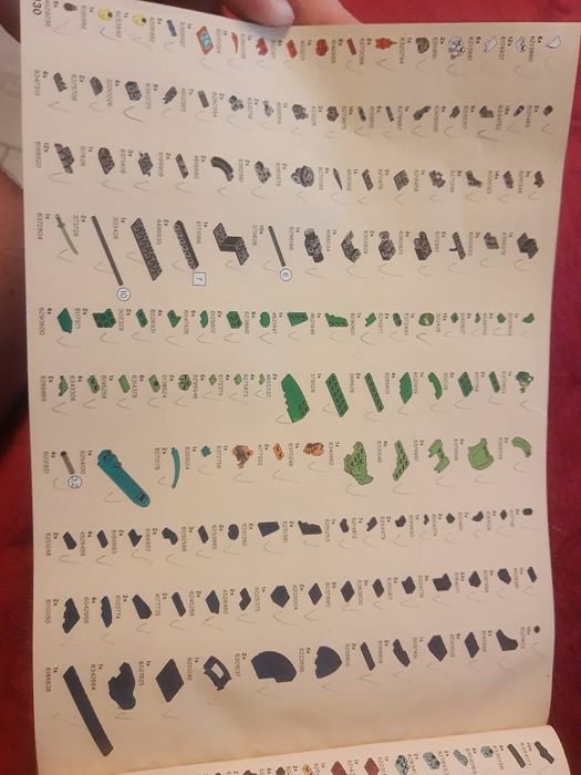 LEGO® NINJAGO - Dragonul legendar al lui Lloyd 71766, 747 piese