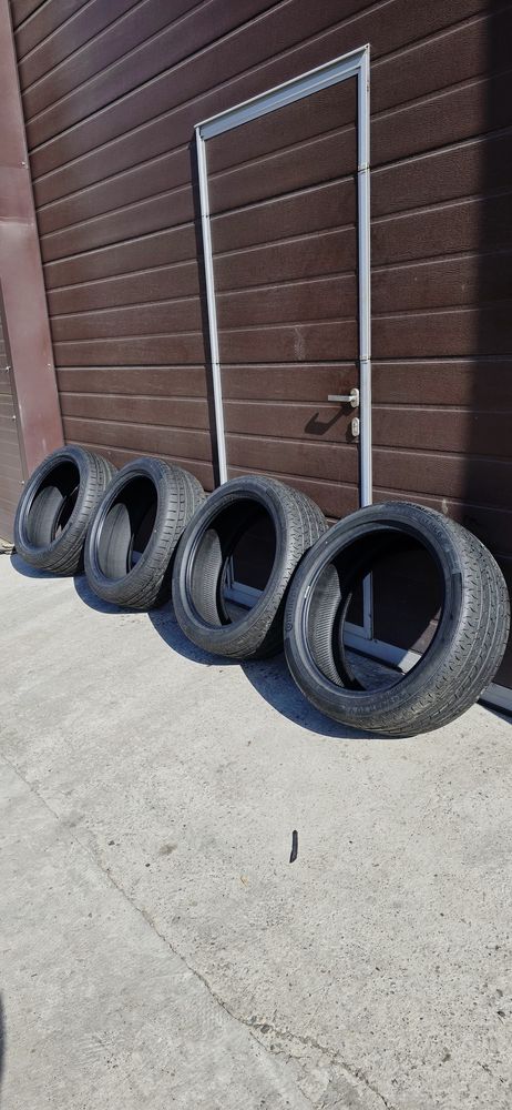 Летние шины 245/45 R20