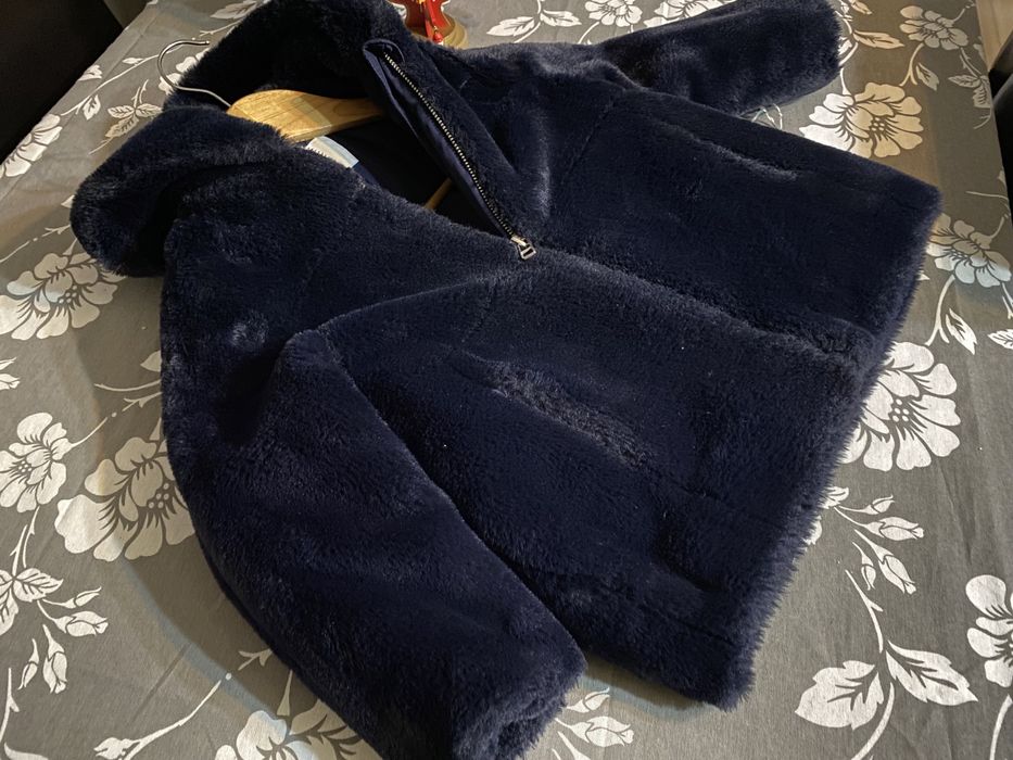 Palton BLANITA ZARA marimea 116cm