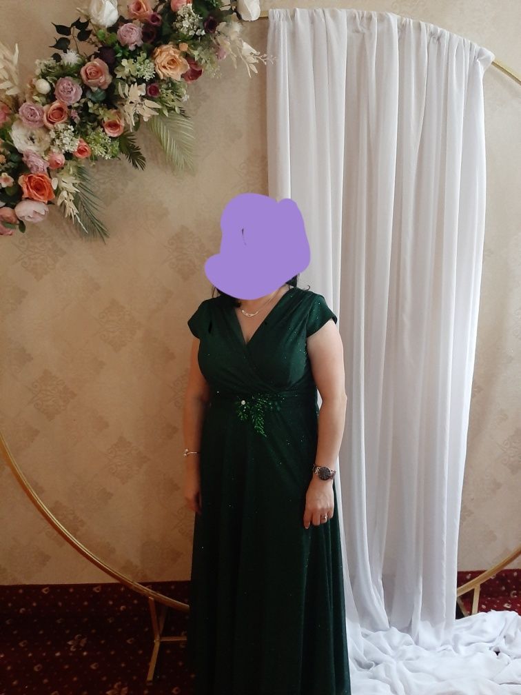 Rochie verde lungă